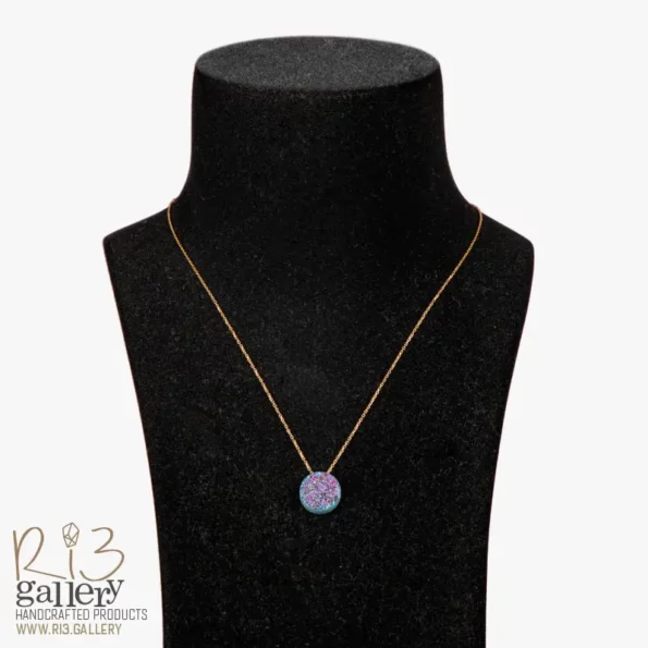 گردنبند طلا زنانه طرح ژئود مولتی‌کالر