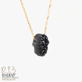 گردنبند طلا زنانه طرح ژئود مشکی