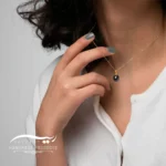 گردنبند طلا زنانه گوی صدف بنزینی