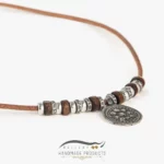 گردنبند نقره شمسه (ساخته شده از چرم، چوب، نقره)