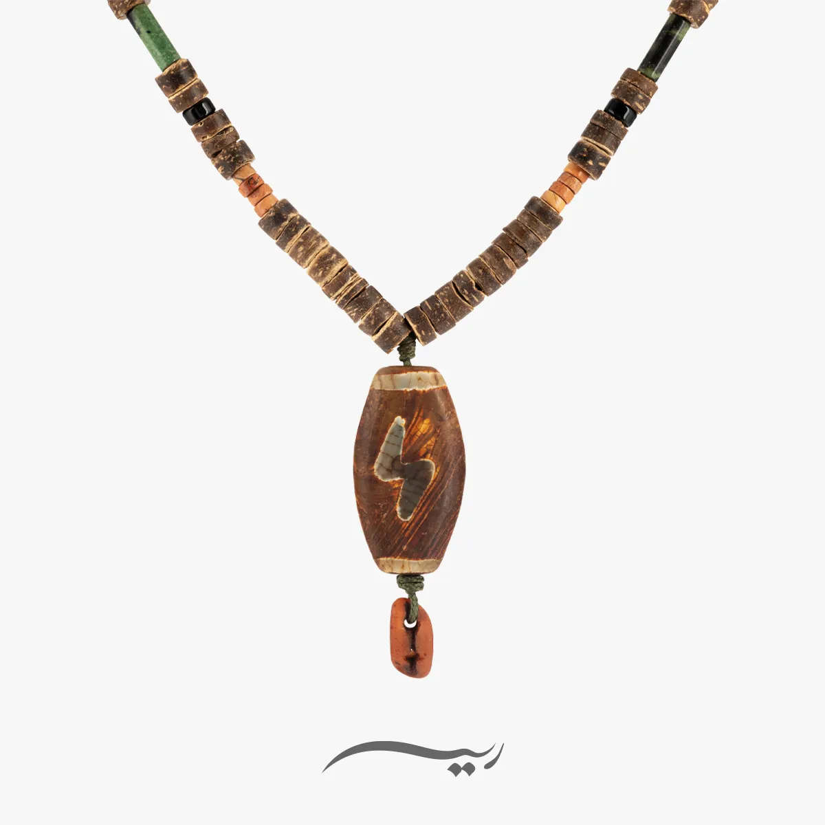 گردنبند مردانه حوروس گردنبند مردانه حوروس (ساخته شده از عقیق تبتی، چوب نارگیل، اونیکس، جاسپر و هسته خرما)